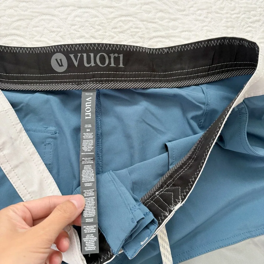 Vuori Men's Cruise Board Shorts, Ink Hydrangea Sz 34